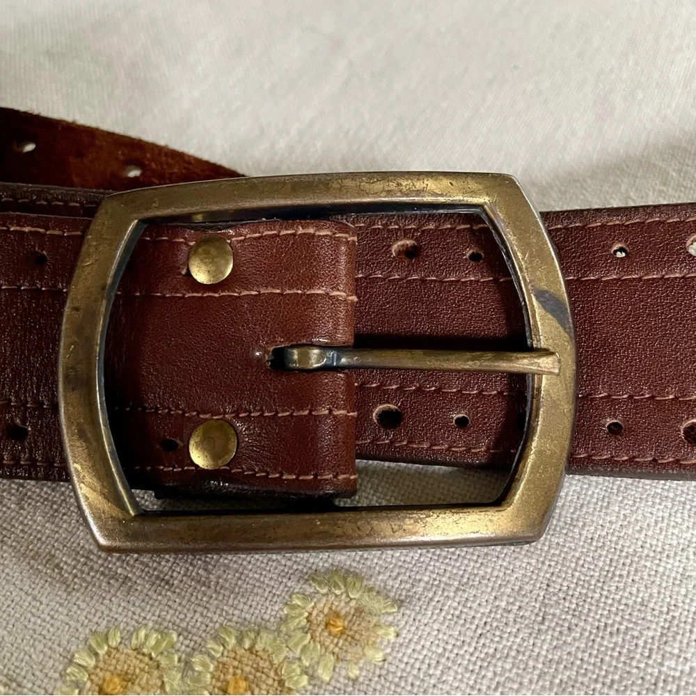 Vintage Leather Perforated Belt with Burnished Brass Buckle. Brown. Large 42-44